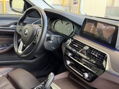 Photo of the vehicle BMW 5 Series