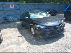 Photo of the vehicle Toyota Camry