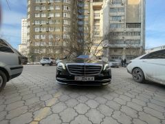 Сүрөт унаа Mercedes-Benz S-Класс