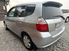 Фото авто Honda Fit