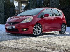 Photo of the vehicle Honda Fit