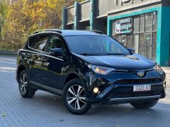 Сүрөт унаа Toyota RAV4