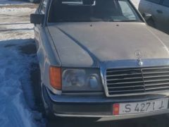 Сүрөт унаа Mercedes-Benz W124