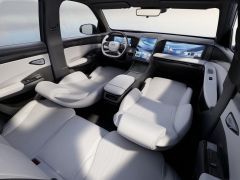 Photo of the vehicle Geely Galaxy L7