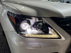 Сүрөт унаа Lexus LX