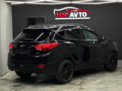 Photo of the vehicle Hyundai Tucson