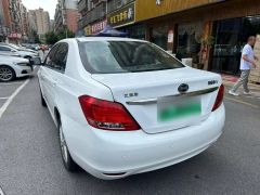 Фото авто BYD E5