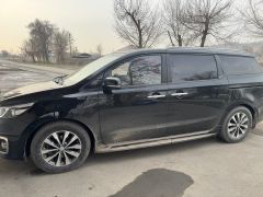 Photo of the vehicle Kia Carnival