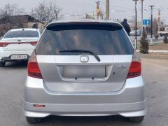 Photo of the vehicle Honda Fit