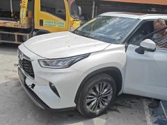 Сүрөт унаа Toyota Highlander