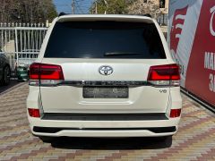 Сүрөт унаа Toyota Land Cruiser