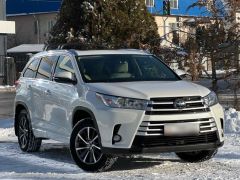 Сүрөт унаа Toyota Highlander