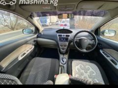 Сүрөт унаа Toyota Yaris