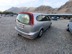 Сүрөт унаа Honda Stream