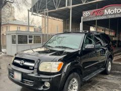 Сүрөт унаа Toyota Sequoia