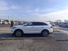 Сүрөт унаа Kia Sorento