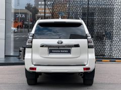 Photo of the vehicle Toyota Land Cruiser Prado