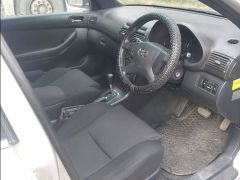 Photo of the vehicle Toyota Avensis