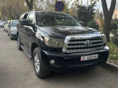 Сүрөт унаа Toyota Sequoia