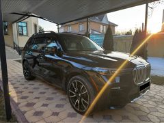 Фото авто BMW X7