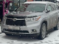 Сүрөт унаа Toyota Highlander