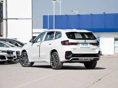 Фото авто BMW X1