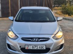 Сүрөт унаа Hyundai Solaris