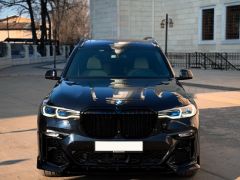 Фото авто BMW X7