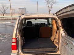 Сүрөт унаа Mitsubishi Pajero Mini