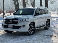 Фото авто Toyota Land Cruiser