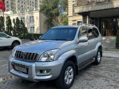 Сүрөт унаа Toyota Land Cruiser Prado