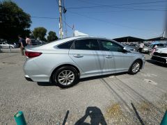 Photo of the vehicle Hyundai Sonata