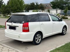 Сүрөт унаа Toyota Wish