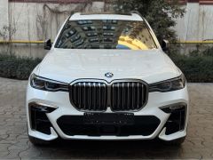 Фото авто BMW X7