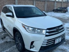 Сүрөт унаа Toyota Highlander