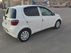 Фото авто Toyota Vitz