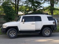 Фото авто Toyota FJ Cruiser