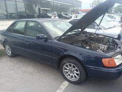 Photo of the vehicle Audi 100