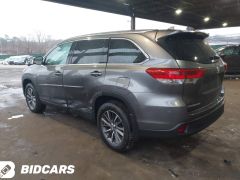 Сүрөт унаа Toyota Highlander