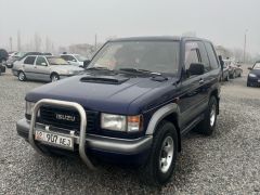 Фото авто Isuzu Bighorn