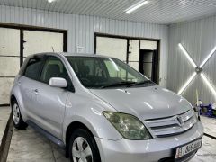 Сүрөт унаа Toyota Ist