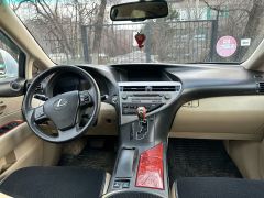 Photo of the vehicle Lexus RX