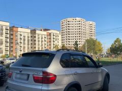 Photo of the vehicle BMW X5