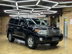 Сүрөт унаа Toyota Land Cruiser