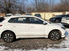 Сүрөт унаа BYD E2