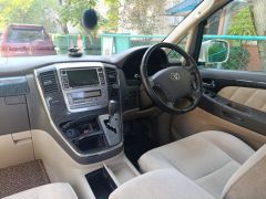 Сүрөт унаа Toyota Alphard