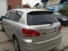 Фото авто Toyota Ipsum