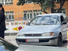 Сүрөт унаа Toyota Carina