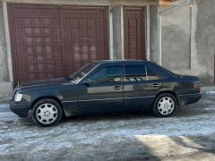 Photo of the vehicle Mercedes-Benz W124