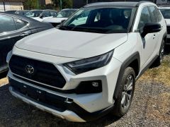 Сүрөт унаа Toyota RAV4